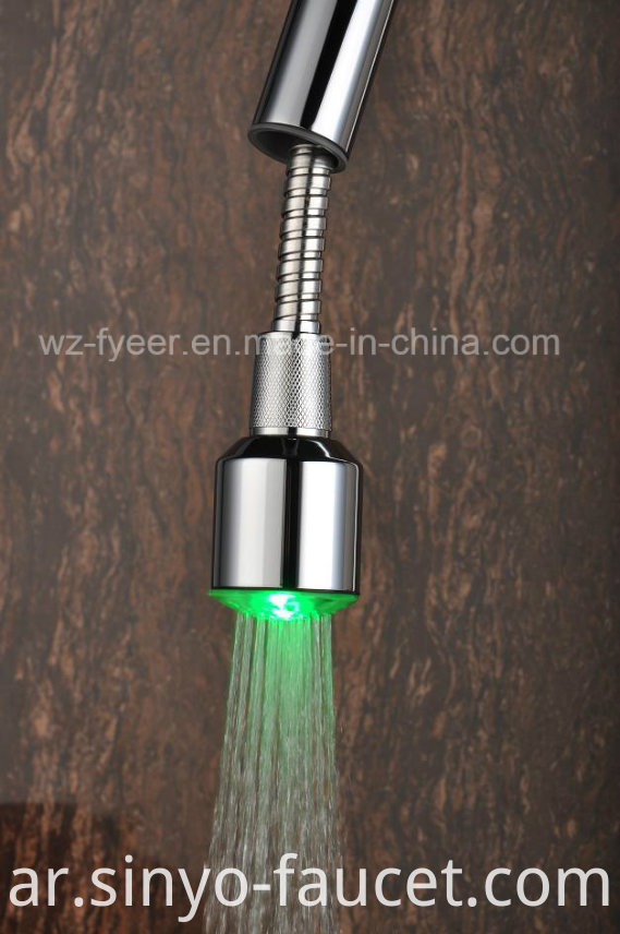 Pull-out Spray Self-Power 3 Color LED Kitchen Sink Faucet (QH0781-4F)